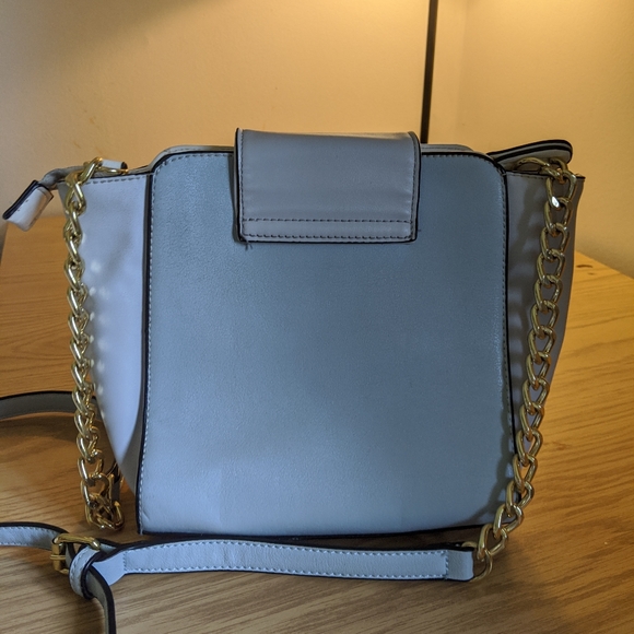Pastel baby blue and white Aldo bag - Picture 7 of 7